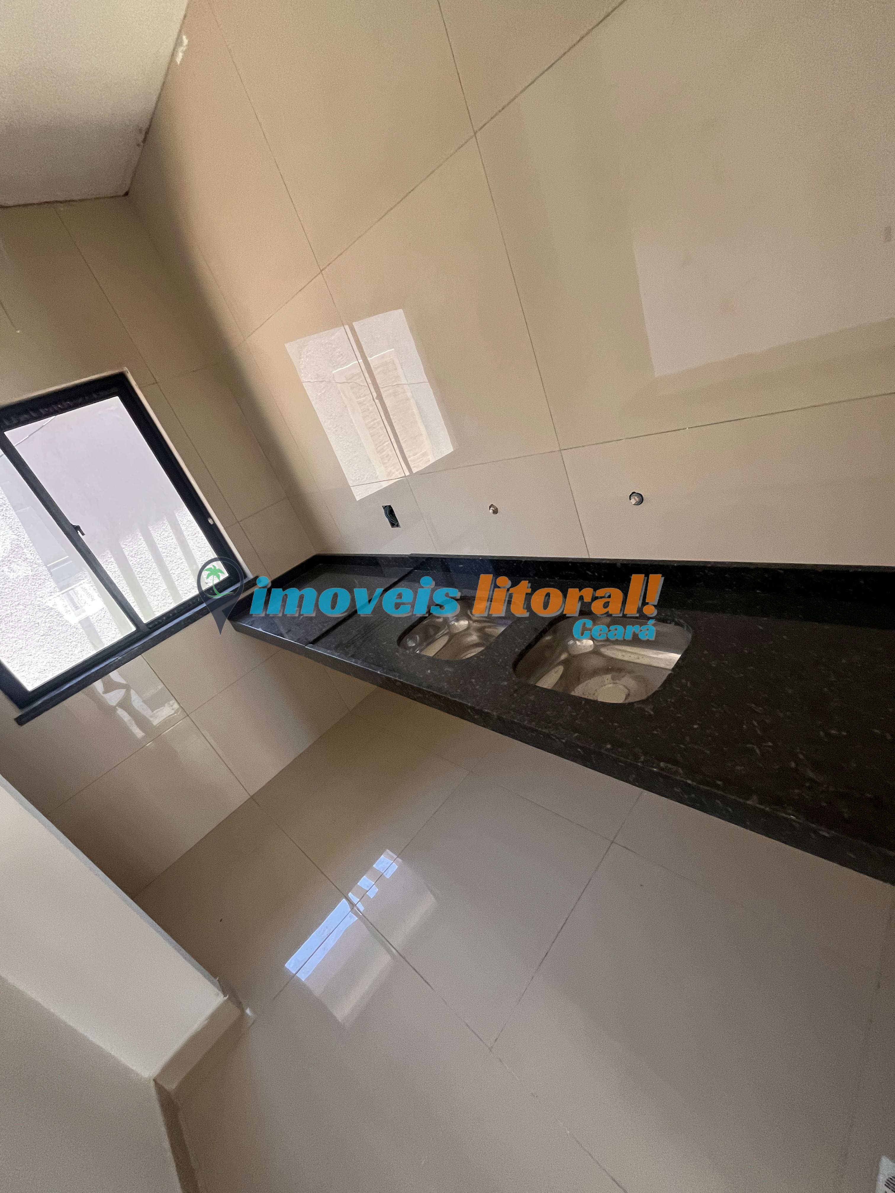 CASA DUPLEX EM CONDOMÍNIO