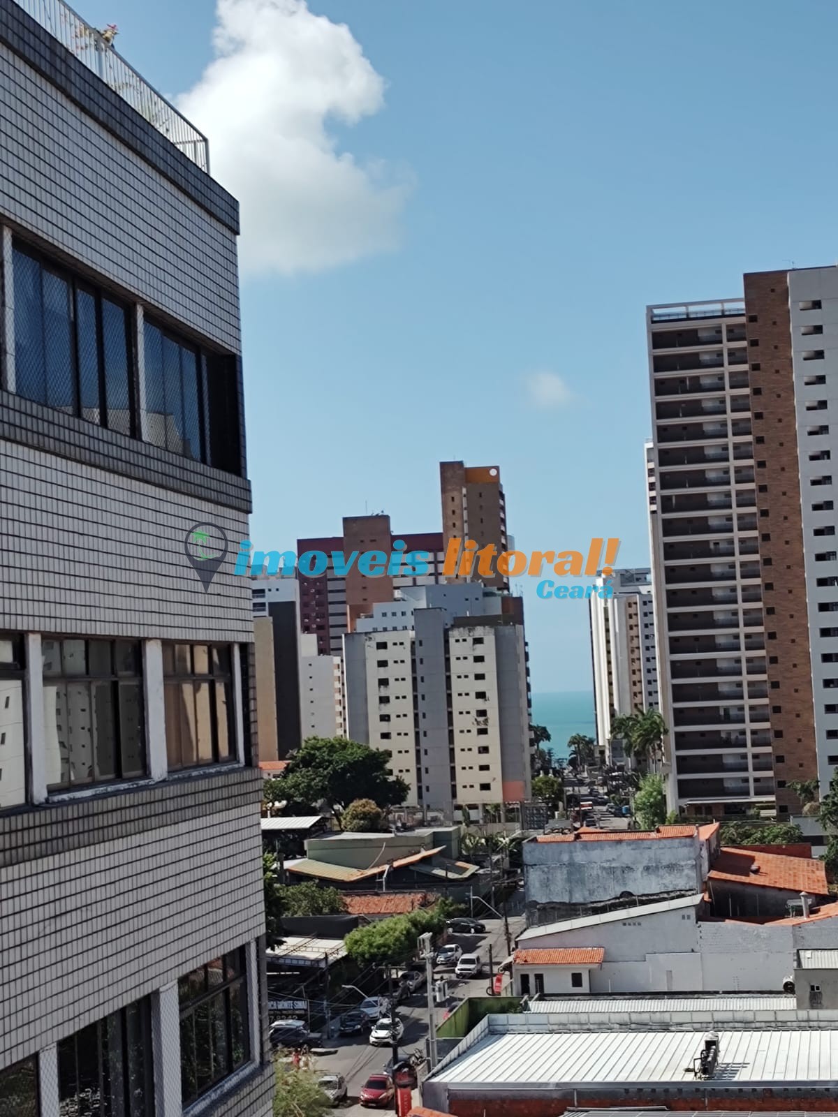 APARTAMENTO NA VARJOTA
