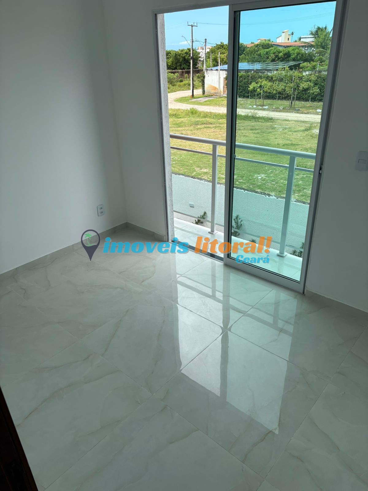 CASA DUPLEX CUMBUCO