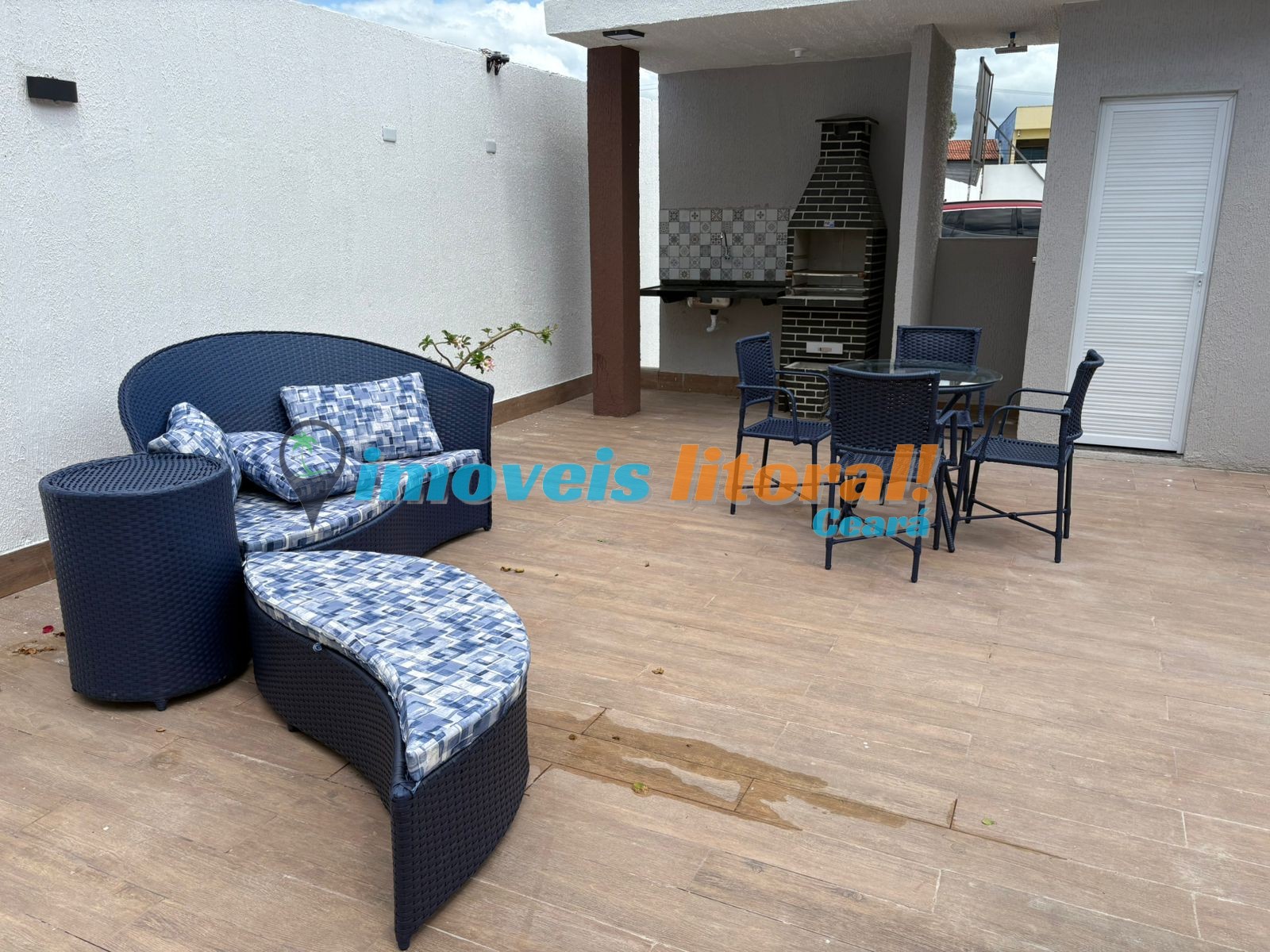 CASA DUPLEX CUMBUCO