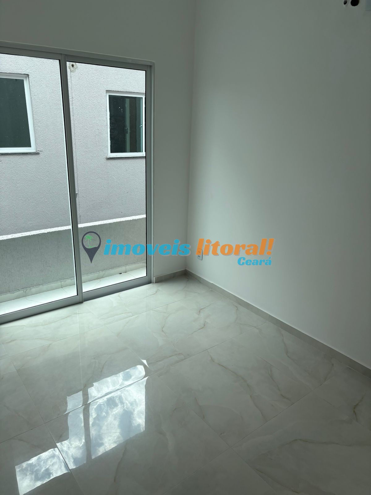 CASA DUPLEX CUMBUCO