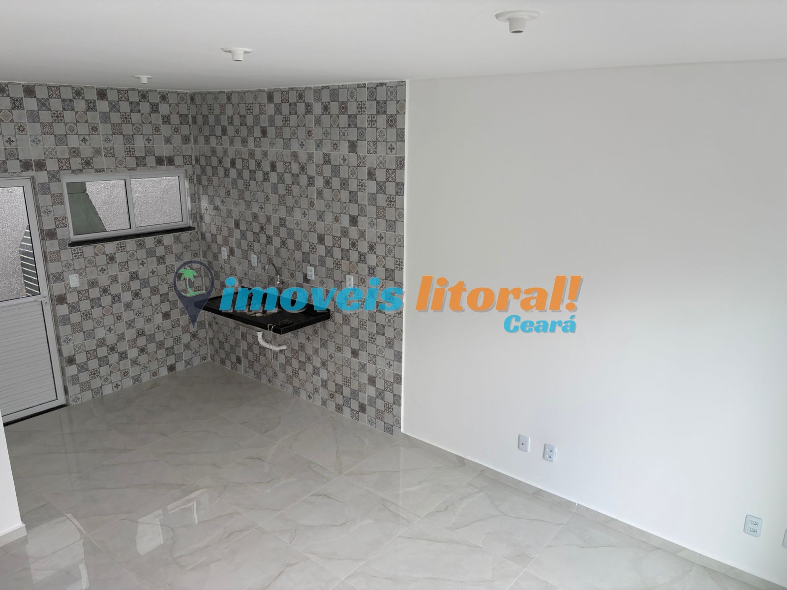 CASA DUPLEX CUMBUCO