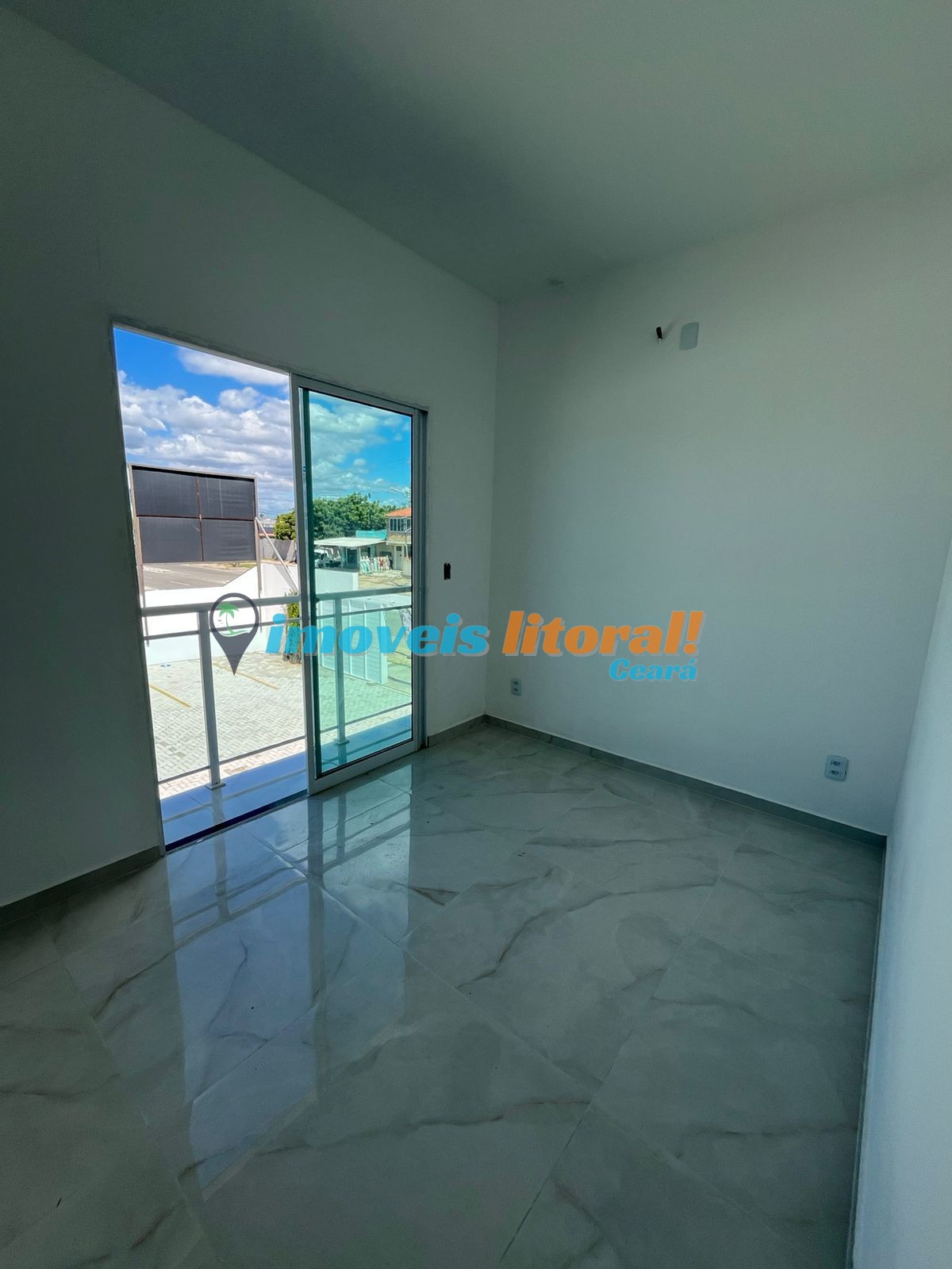 CASA DUPLEX CUMBUCO