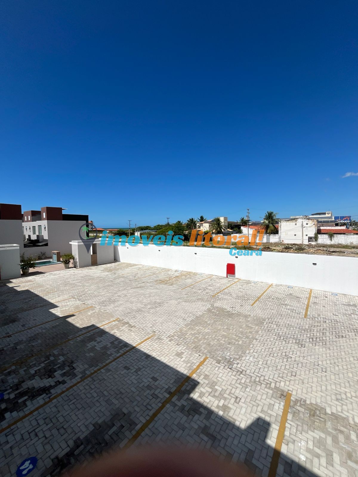 CASA DUPLEX CUMBUCO